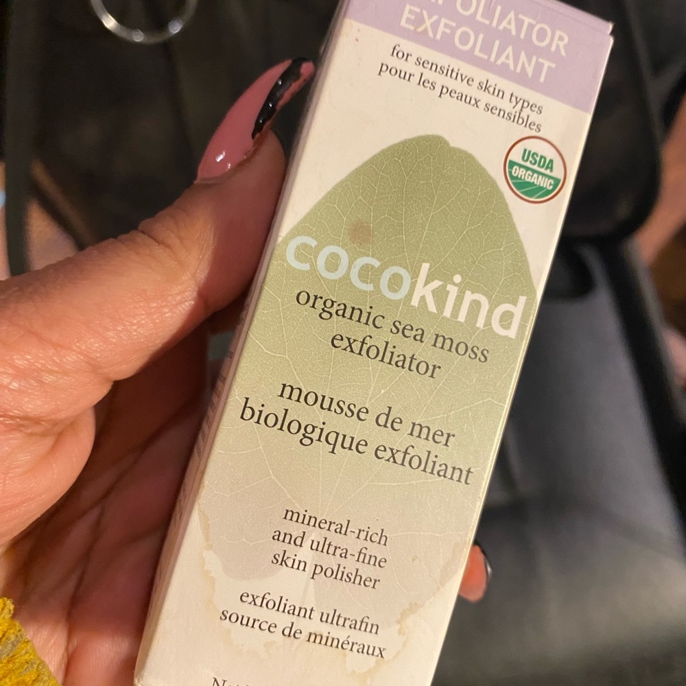 Coco Kind Exfoliating Face Polish - Picture 6 of 9